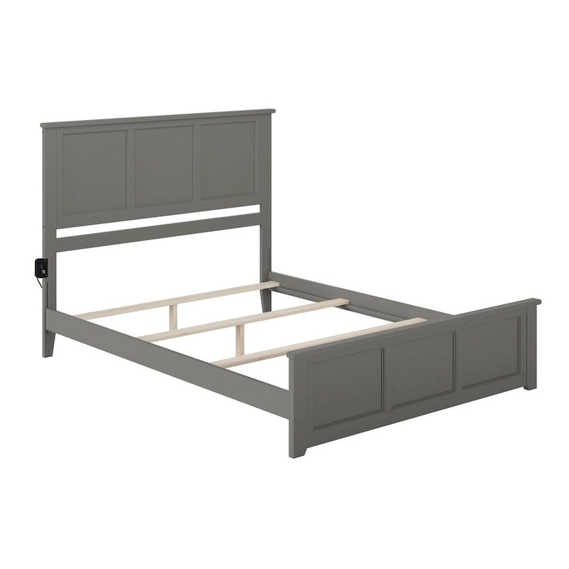 Lit plateforme en bois massif avec pied de lit, chargeur USB et lattes – 5 couleurs, 5 tailles