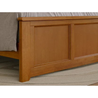 Lit plateforme en bois massif avec pied de lit, chargeur USB et lattes – 5 couleurs, 5 tailles