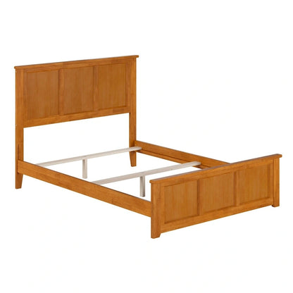 Lit plateforme en bois massif avec pied de lit, chargeur USB et lattes – 5 couleurs, 5 tailles