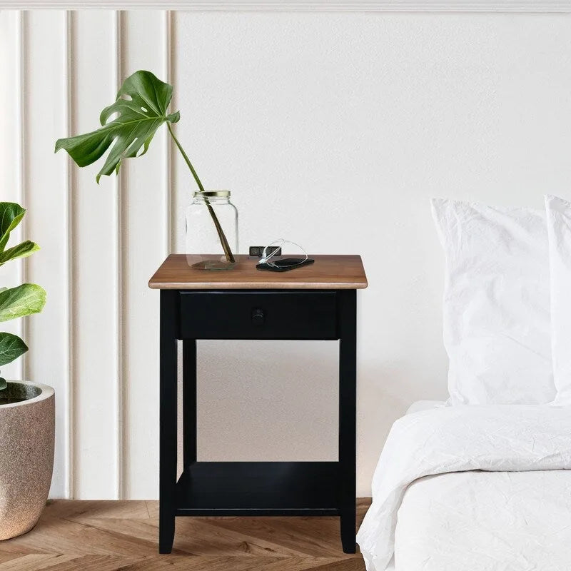 Table de chevet en bois massif à 1 tiroir avec 4 ports de chargement USB – 3 finitions