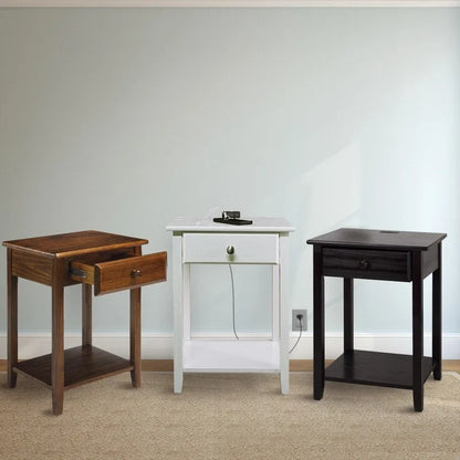 Table de chevet en bois massif à 1 tiroir avec 4 ports de chargement USB – 3 finitions