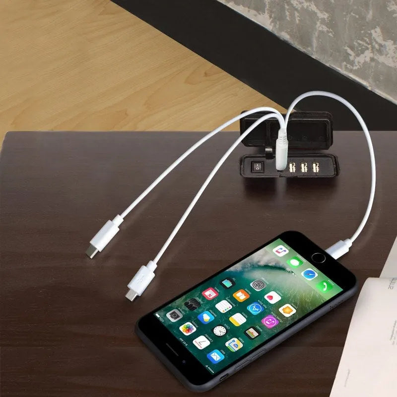 Table de chevet en bois massif à 1 tiroir avec 4 ports de chargement USB – 3 finitions